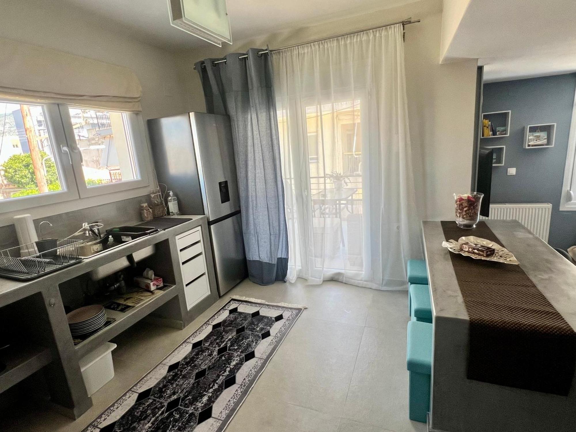 Modern Family Retreat Lejlighed Volos Eksteriør billede